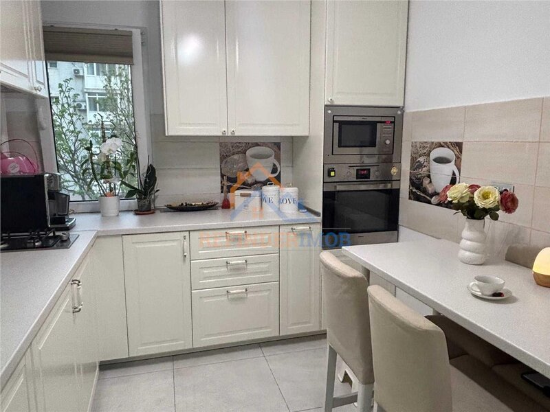 Titan, Galeriile Titan, apartament 3 camere de vanzare