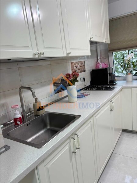 Titan, Galeriile Titan, apartament 3 camere de vanzare